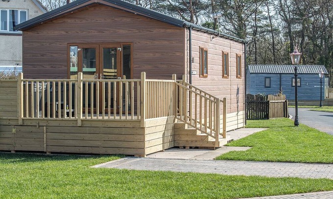 Kilwinning Cottage | 1 bedroom accommodation in Kilwinning