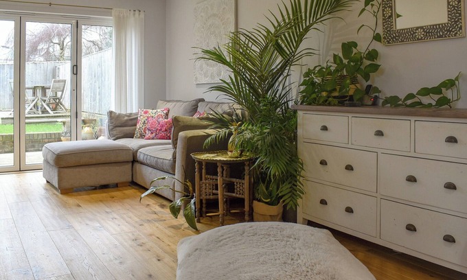 Cowes Cottage | 1 bedroom accommodation in Cowes