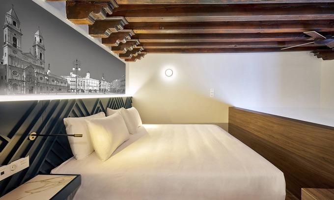 Cadiz House | 1 bedroom apartment. New. Nearby Plz Spain