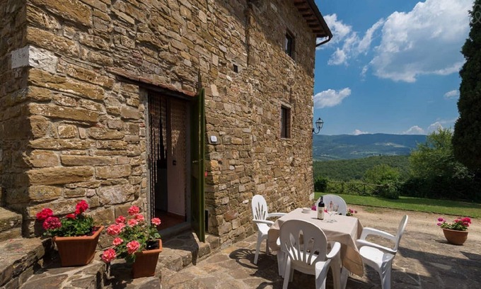 Greve in Chianti Apartment | 1 bedroom apt. La Stalla with patio, wifi and shared pool in Chianti