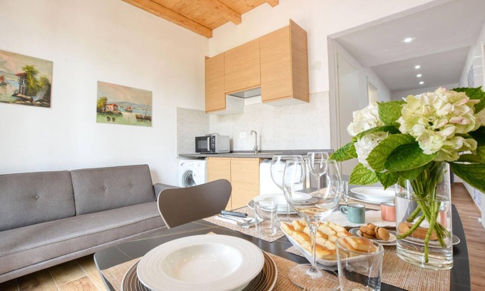 Rezza Apartment | 1 bedroom awesome apartment in Chiavari