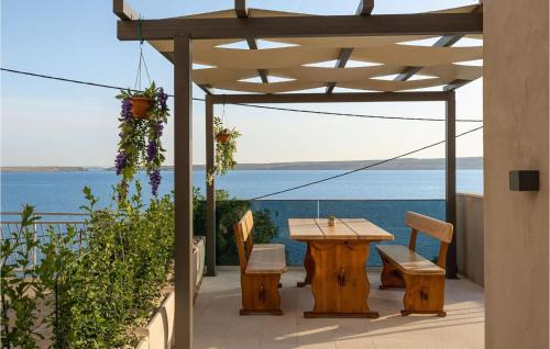 Baric Draga Apartment | 1 Bedroom Cozy Apartment In Baric Draga