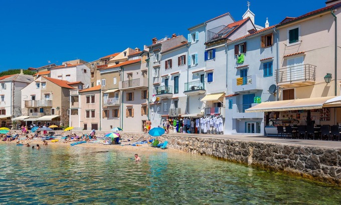 Baska Apartment | 1 bedroom nice apartment in Baska