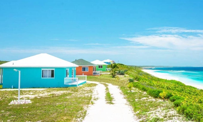 Cat Island Villa | 1 Bedroom Ocean View, Shell Shack Eco friendly cottage