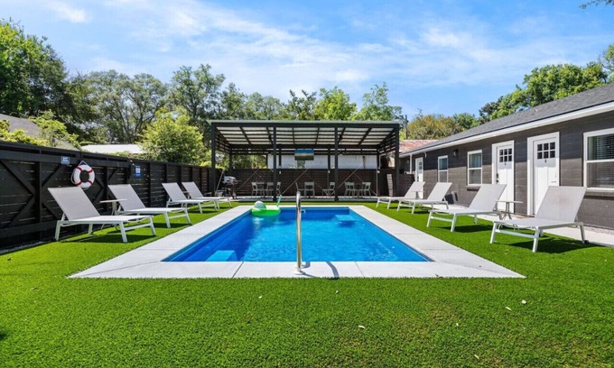 North Charleston Apartment | 1 Bedroom Suite with a Pool!