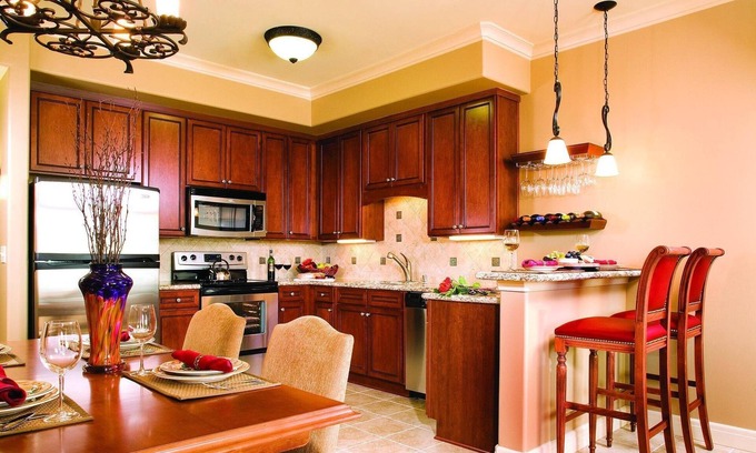 Napa Hotel | 1 BR Close to wineries in Napa and Sonoma! A tasting cave, spa and sports bar.
