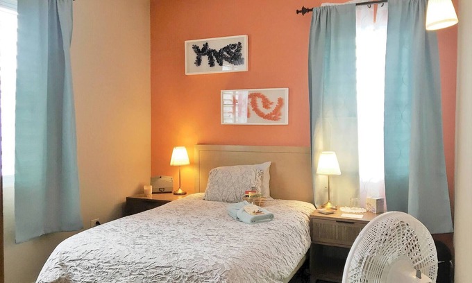 Rio Piedras House | 1 Cozy Private Room in San Juan with Garden View