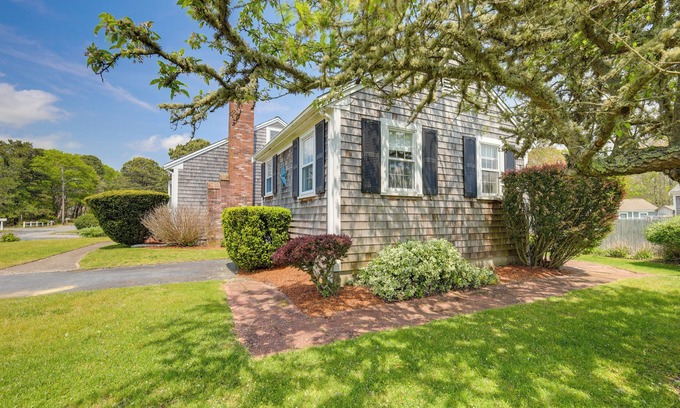 West Dennis Cottage | 1 Mi to Beach: Cape Cod Escape w/Yard!