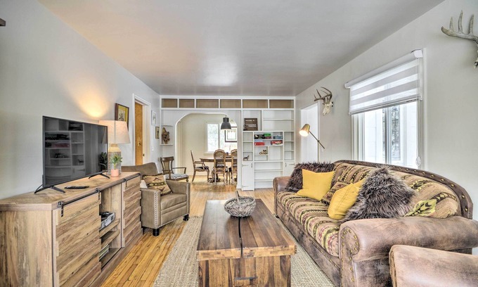 Thermopolis House | 1 Mi to Hot Springs! Central Thermopolis Home