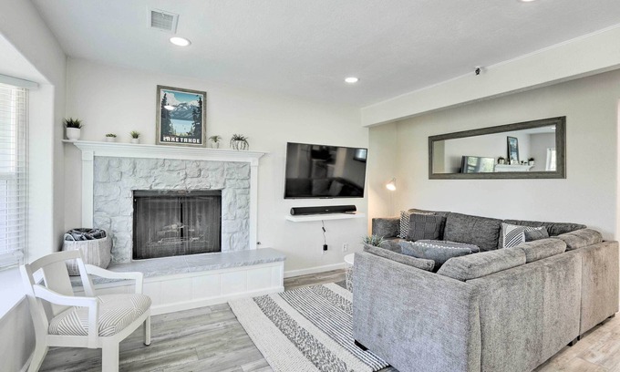 Tahoe Village Condo | < 1 Mi to Slopes! 'Heavenly Daze Chalet' in Tahoe