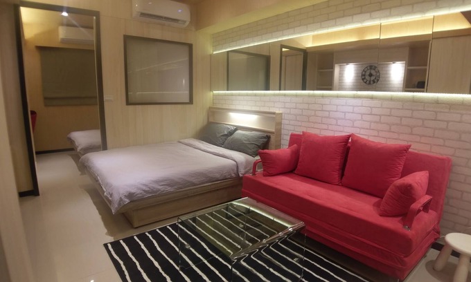 Ximending Apartment | 1 min to Ximen Metro (MRT) Station Exit 6