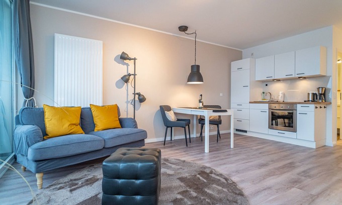 Westerland Apartment | 1-room apartment with balcony and parking. - only 450m to the beach!
