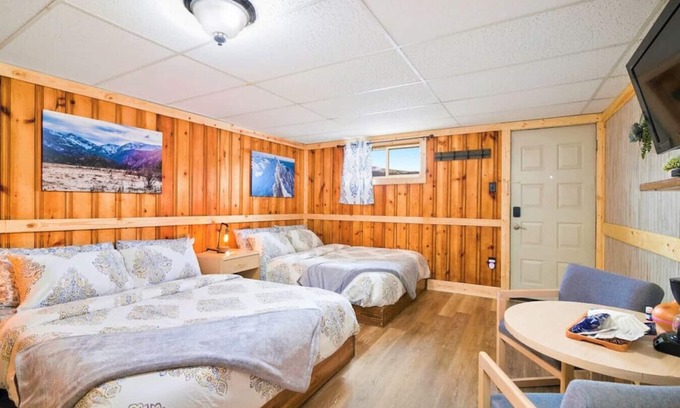 Leadville House | #1 Spacious Private Room Dog Friendly Leadville