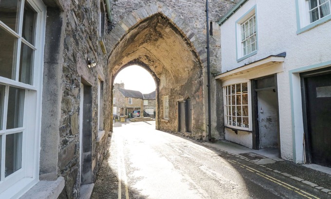 Cartmel Cottage | 1 Tower House