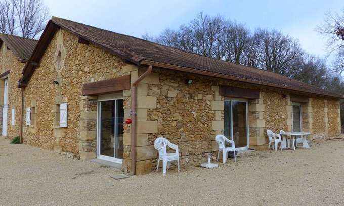 Saint-Germain-et-Mons House | 1 WEEK TO 5 FOR 280 EUROS depending on period