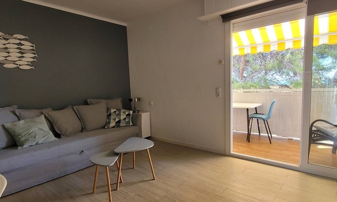 El Roc de Sant Gaieta Apartment | 10 meters from the beach terrace overlooking the sea