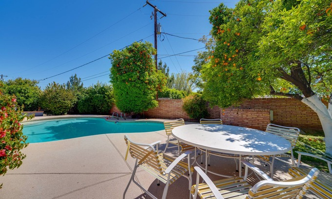 Arcadia Apartment | 10 Mi to Dtwn Phoenix: Studio w/Outdoor Kitchen!