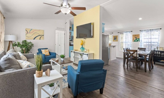 Three Rivers House | 10 Min Drive to the Sequoias!