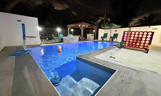 Cangrejo Arriba House | 10 minutes from the beach Isla Verde/San Juan