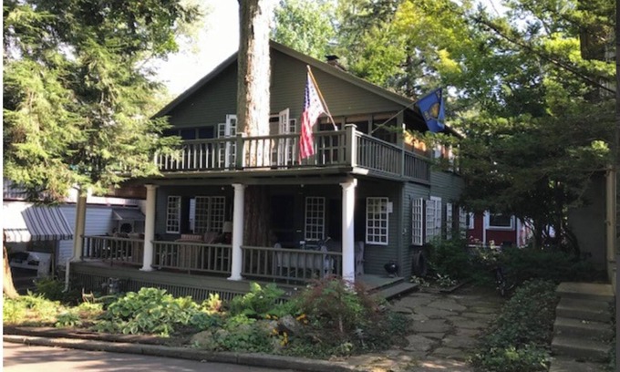 Chautauqua House | 100 YEAR OLD MAPLE TREE GROWING THROUGH FRONT PORCH