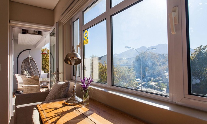 Stellenbosch Central Hotel | 109 on Dorp