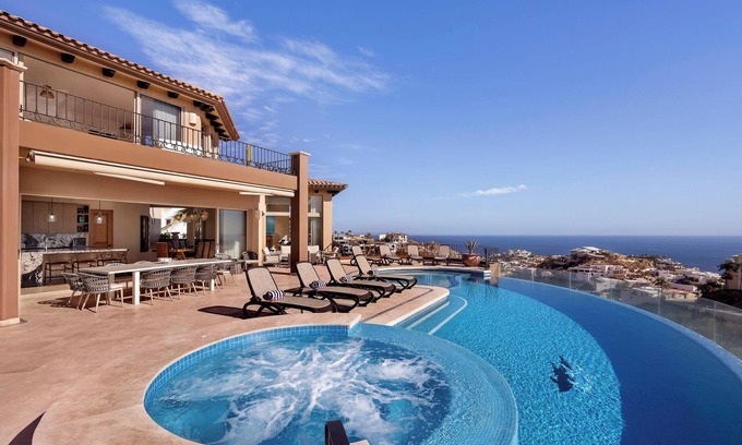 Pedregal House | 10BR Villa Celeste w/Gorgeous Sunrise and Sunset Views!