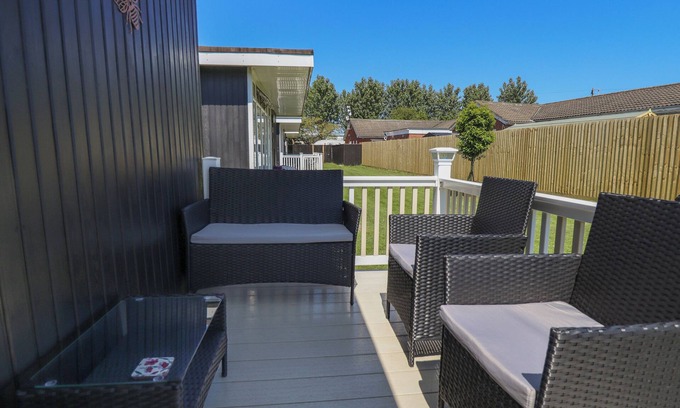 Chapel Saint Leonards Cottage | 114 Cherry Park