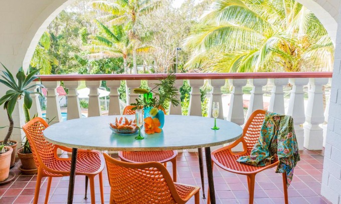 Point Lookout Apartment | 12 The Islander Resort
