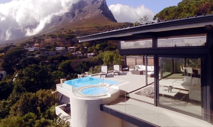 Cape Town City Centre Apartment | 129 on Kloof Nek Apartments