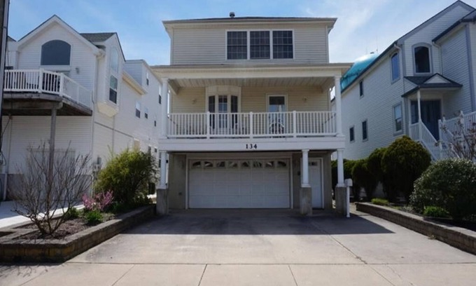 Sea Isle City House | 134 38th Street Single
