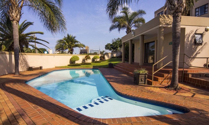 Umhlanga Hotel | 14 The Shades