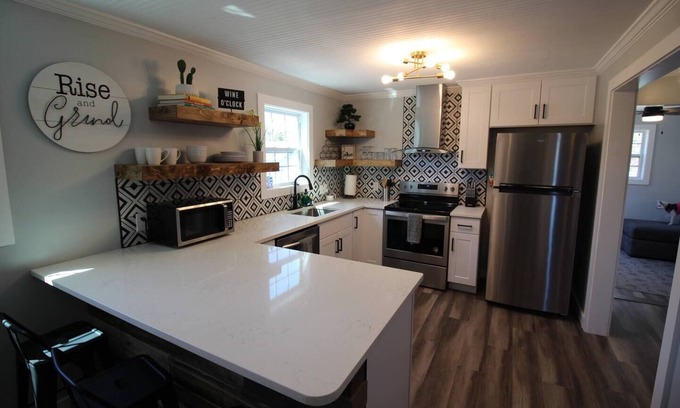 Judson Apartment | 14 Tranquil Detached Duplex - 3 miles from DT GVL