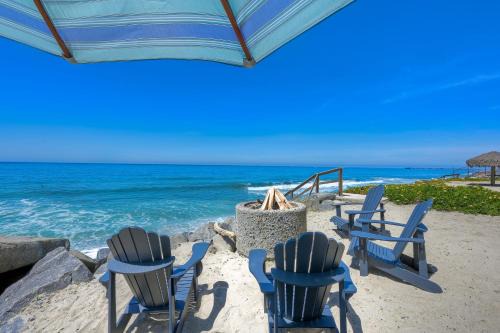 South Oceanside House | 1409 S Pacific Street 5BR