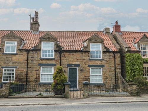 Burniston House | 15 High Street