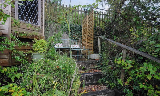 Lostwithiel Cottage | 15 The Moors