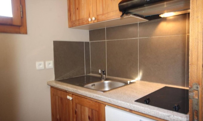 Montchavin Apartment | 150m from ski slopes, 5th floor, view mountain, tv, ski locker, 47m², Montchavin La Plagne