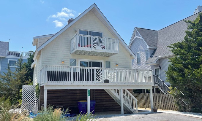 Broadkill Beach House | 1515 Pintail Lane - pet friendly property in Broadkill!