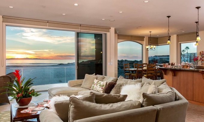 Oxnard Shores House | 1551 Mandalay Beach Road