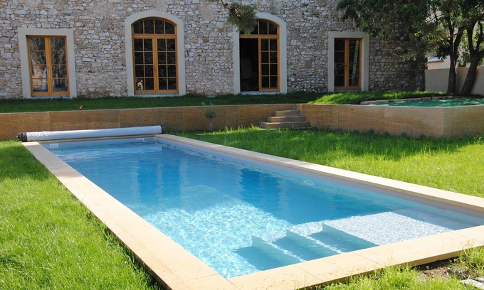 Bourdic Other | 180m2 building with 12x4m saltwater pool