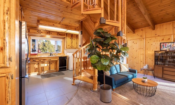 Fawnskin Cabin | 1978- Lakeviews Lookout 3 Bedroom Home by RedAwning
