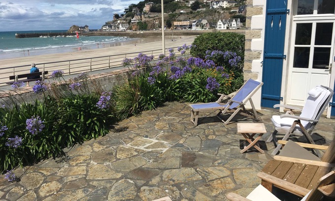 Pleneuf-Val-Andre House | 19th century house with character, garden and sea front side