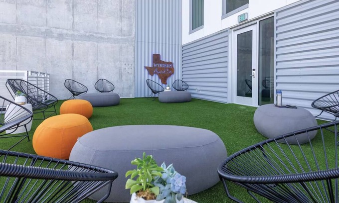 Warehouse District Hotel | 1BD Suite in Downtown Austin!