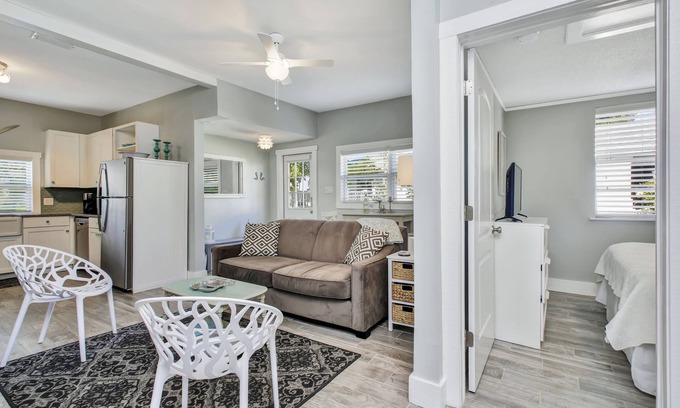 Clearwater Beach Cottage | 1BR/1BA NEW Coastal Boutique Cottage. HGTV Worthy! Sleeps 4. Steps to Beach!