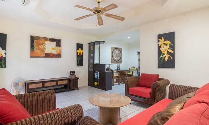 Patong Apartment | 1BR Condo, BEST Central Area - 4Min Walk To Jungceylon Shopping Center!