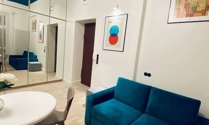 Praga Polnoc Apartment | 1BR, Vertuo coffee, Ada cosmetics, metro 3 minutes