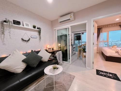 Thon Buri Apartment | 1BR Walk 1min to BTS 3min Mall Tapra WiFi 500MB