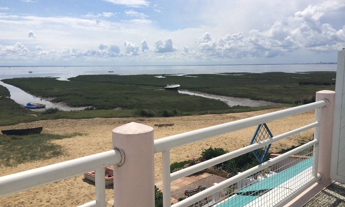 Claouey Apartment | 1st line apartment in Claouey (Lège Cap-Ferret)