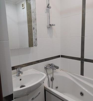 Nur-Sultan Apartment | 2 х комнатная квартира в старом центре правого берега