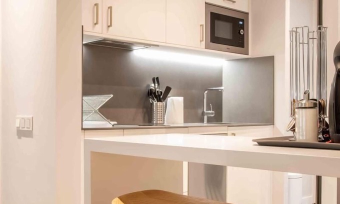 Collblanc y La Torrassa Apartment | 2.2 Brand new & cozy Apartment by Barcelona Touch Apartments