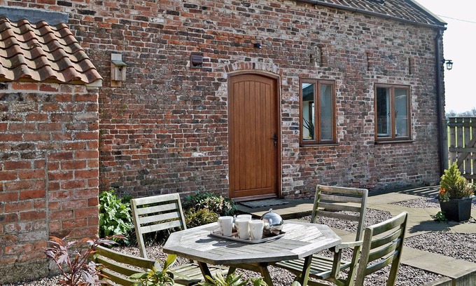Northallerton Cottage | 2 bedroom accommodation in Brompton near Northallerton